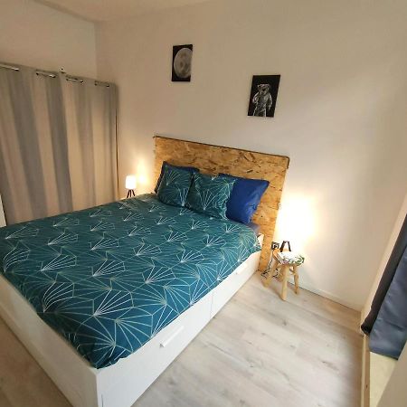Ferienwohnung Patio Cosy Thizy-les-Bourgs Exterior foto