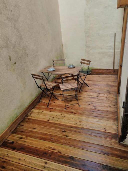 Ferienwohnung Patio Cosy Thizy-les-Bourgs Exterior foto