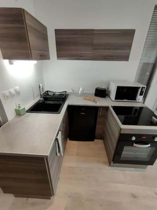 Ferienwohnung Patio Cosy Thizy-les-Bourgs Exterior foto