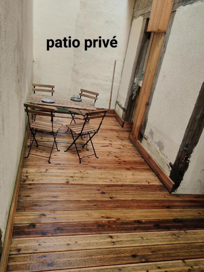 Ferienwohnung Patio Cosy Thizy-les-Bourgs Exterior foto