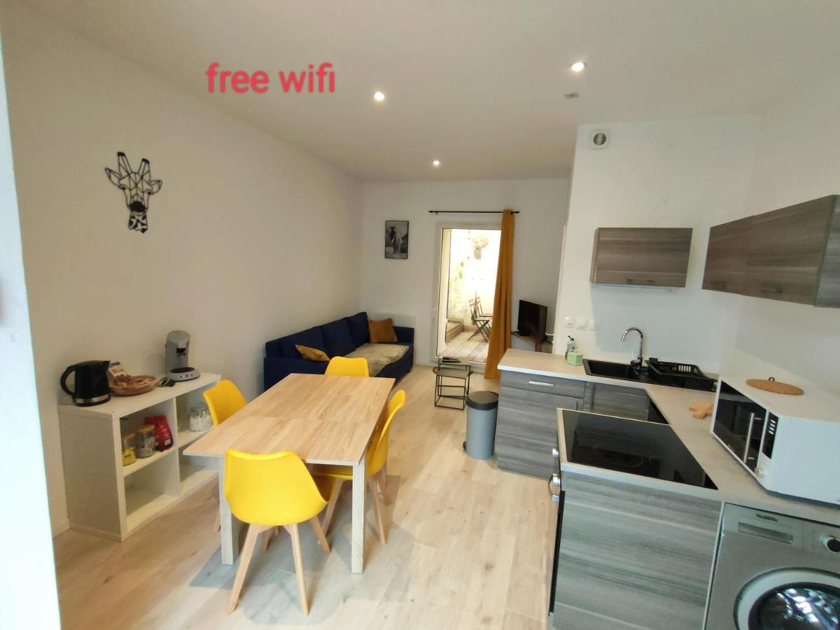 Ferienwohnung Patio Cosy Thizy-les-Bourgs Exterior foto